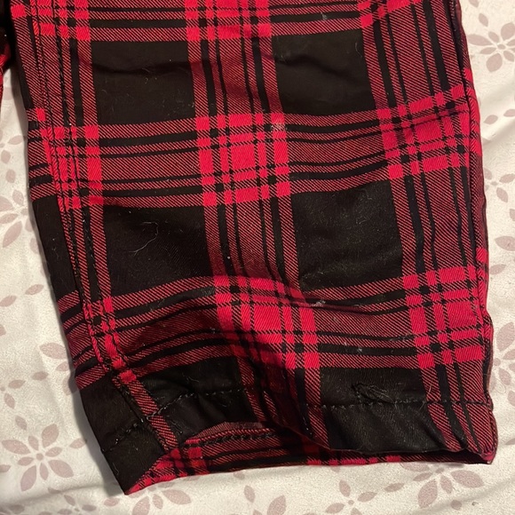 Red and black checkered jeans - Picture 3 of 5